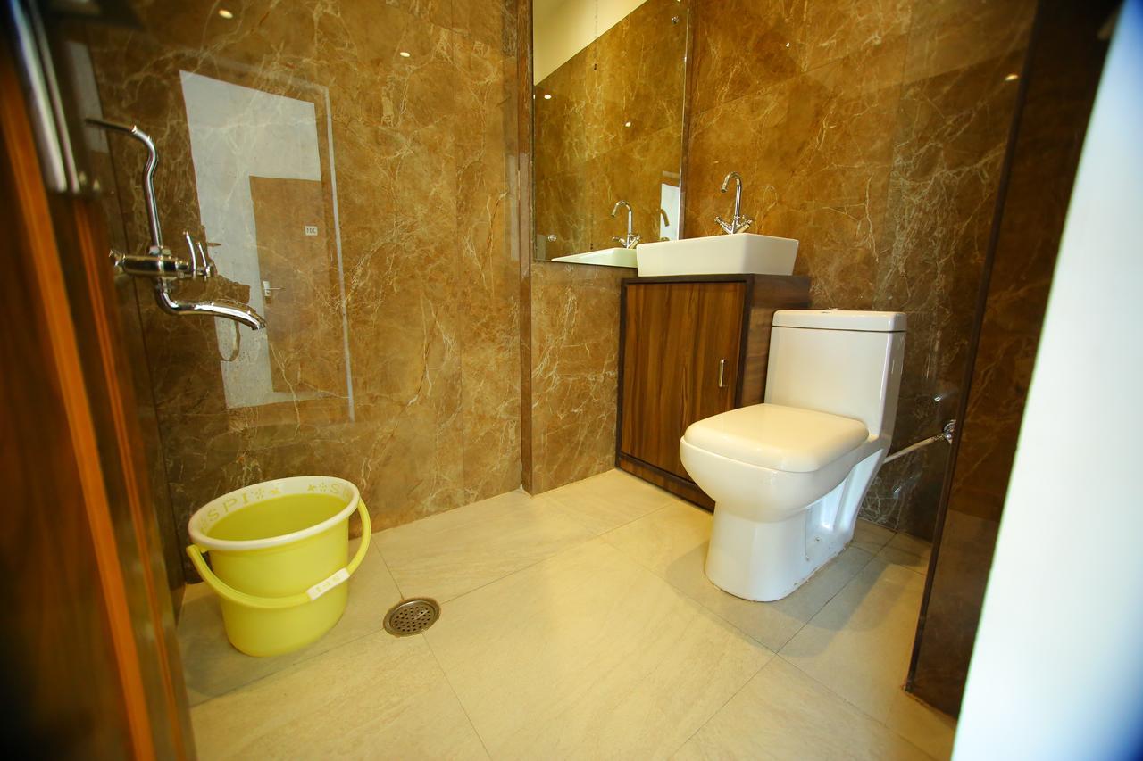Osakataj Hotel Agra  Kültér fotó