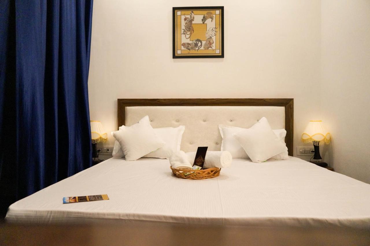 Osakataj Hotel Agra  Kültér fotó