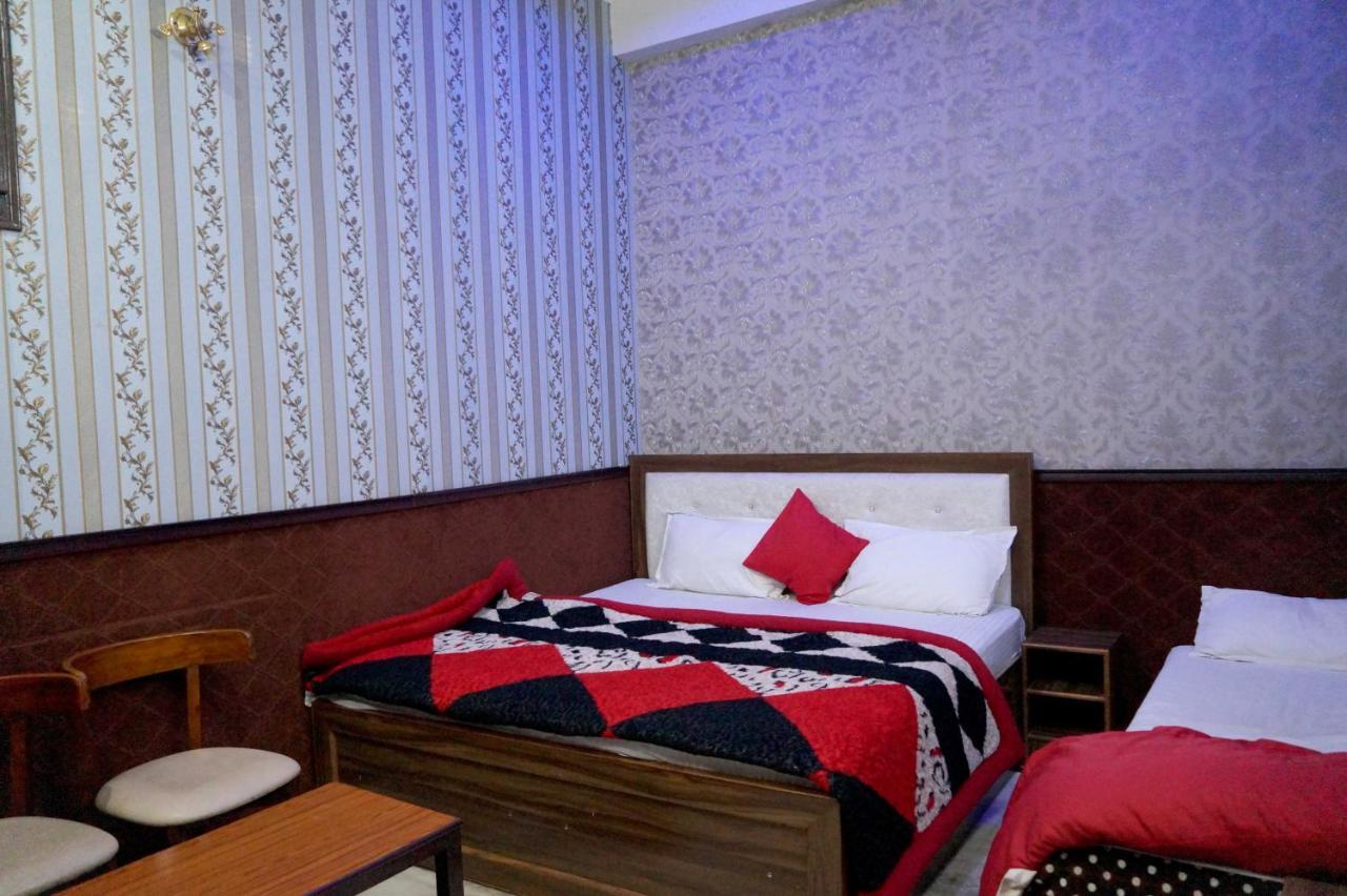 Osakataj Hotel Agra  Kültér fotó